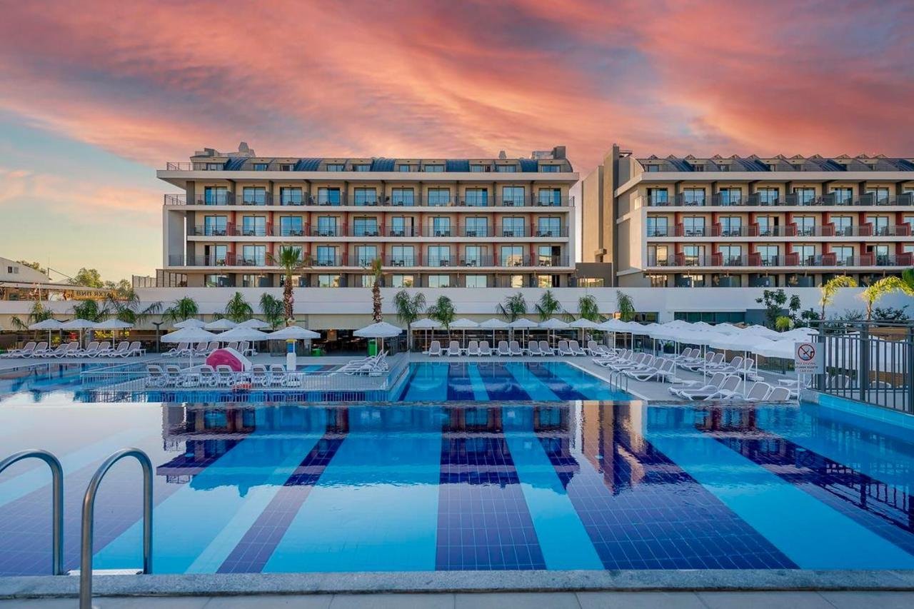 Povestea Hotelului Belek Beach din Inima Antalyei